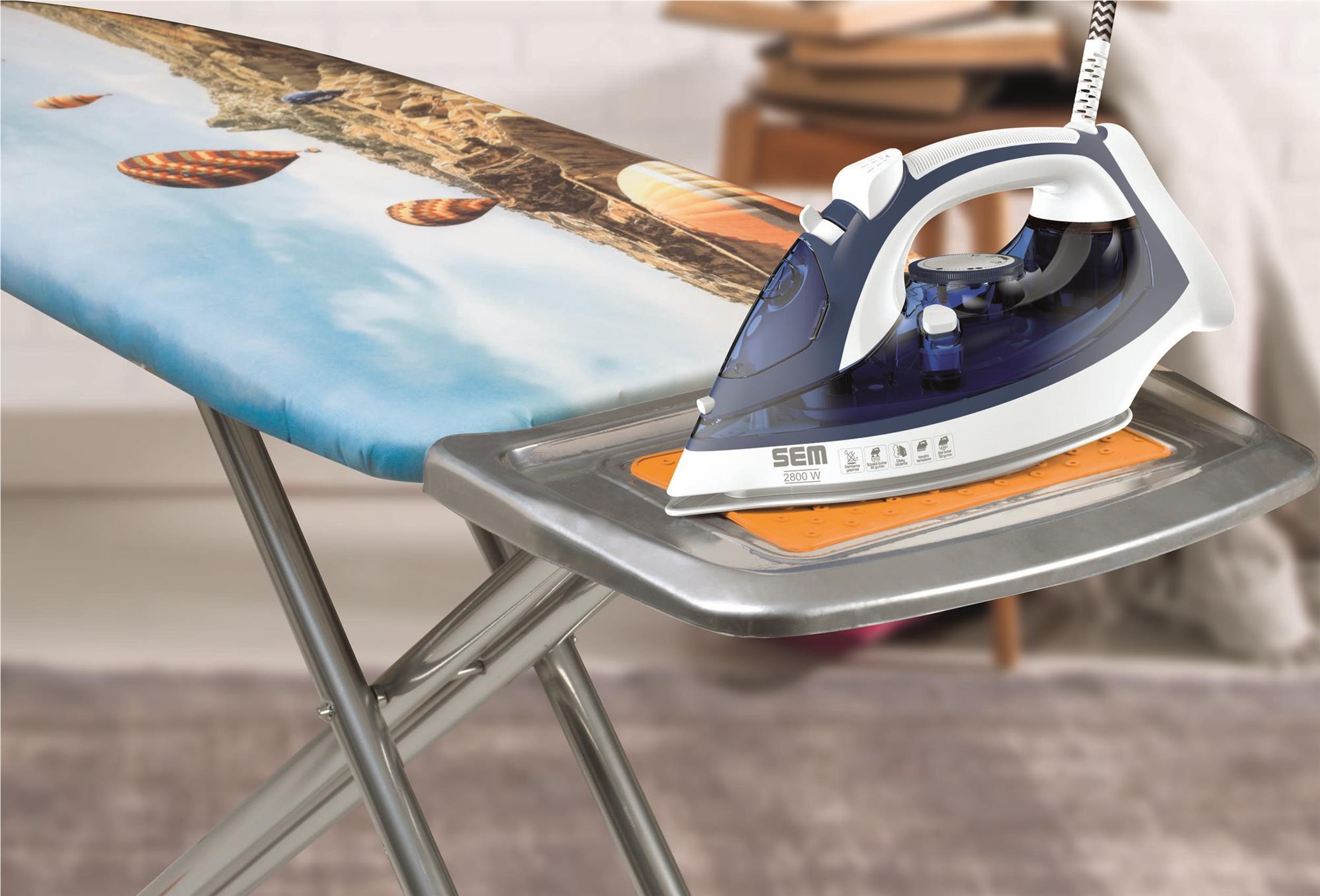 Elif Steam Iron